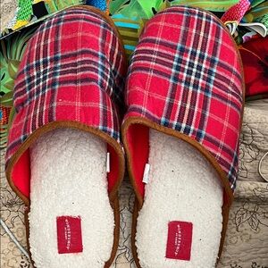 Wondershop Adult Men's Red Tartan Plaid Christmas Slippers Size L